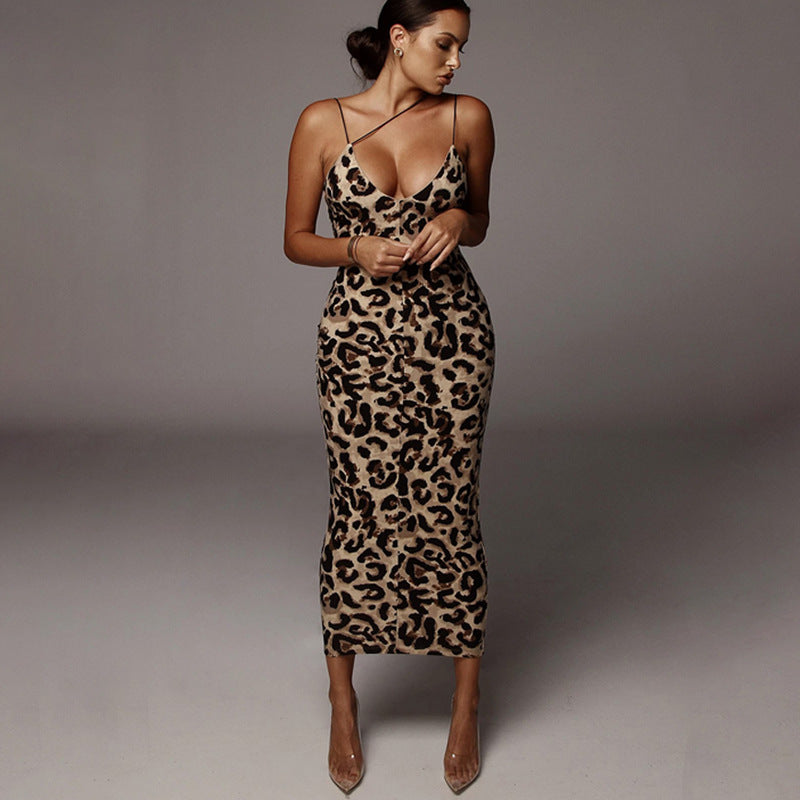 Rihanna - Vestido midi con estampado de leopardo