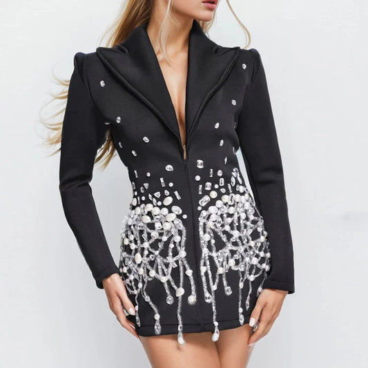 Beyoncé - Vestido blazer con diamantes empalmados