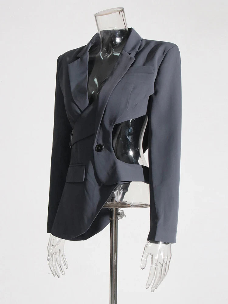 Noelia - Blazer con corte asimétrico y campana